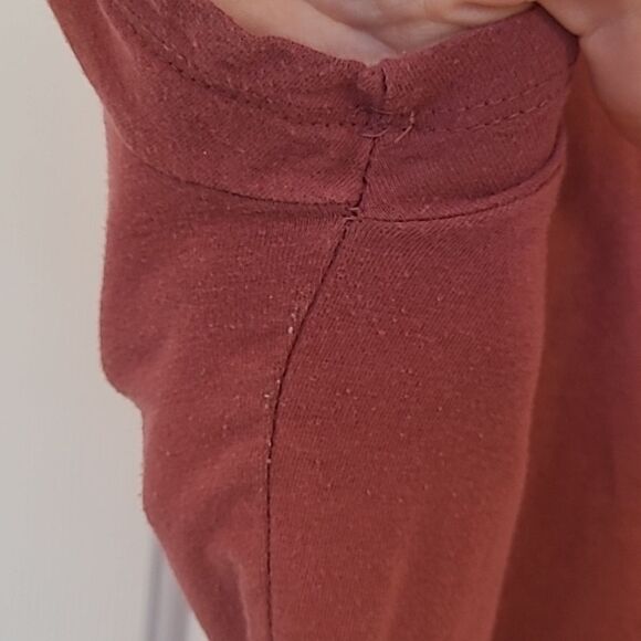 2 for $10! Bozzolo V-Neck Shirt Size Small - Picture 5 of 5